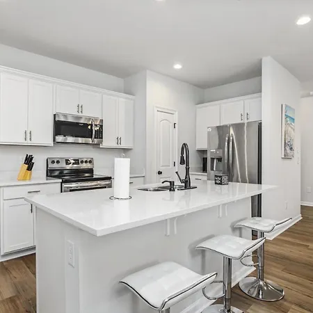 Tiger Tracks Townhome